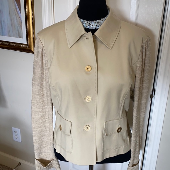 Give them a reason to stop and stare it’s a beautiful ST John jacket!